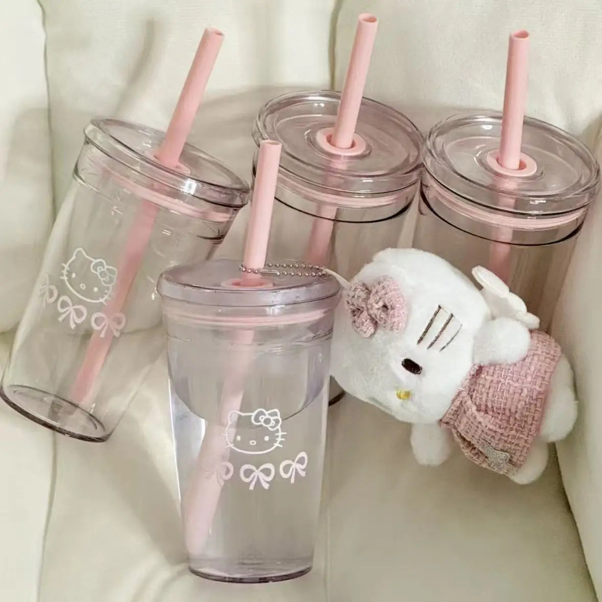 Hello Kitty Large Straw Cup